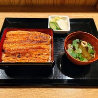 うなぎ 目白ぞろ芽 - 共水うな重　6,800円