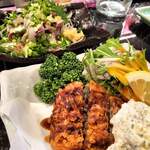 イザカヤ たくと - 