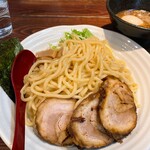 らーめん いっとく - 麺