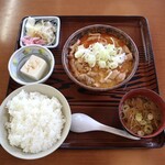 もつ煮屋 日の出食堂 - 