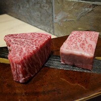 隠れ家鉄板おぶ - ヒレとサーロイン、これくらいの量でちょうど良かった。 山形県黒毛和牛牛 A 5 ランクの肉。
