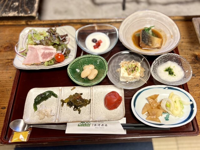 肘折温泉 湯宿 元河原湯（ヒジオリオンセン ユヤドモトカワラユ） - 大蔵村その他（料理旅館）の写真