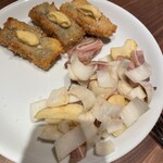 ビストロ エムゼロファイブ - 豚足と豚の耳のサラダ
