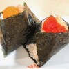 Aotaya - 鶏そぼろ＋卵黄醤油漬け480円　銀鮭＋すじこ600円
