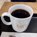 三本珈琲店 - ドリンクは「ドリップコーヒー」を。