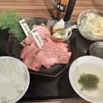 焼肉 源 - スペシャルランチ2500円（税込）