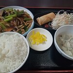台湾料理 福祥居 - ニンニクの芽と豚肉炒め定食∶麺無し