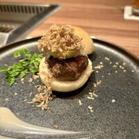 焼肉うしごろ 新宿三丁目店 - 