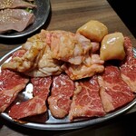 Yakiniku To Horumon Izakaya Modyoi - 爆盛肉とホルモン定食
