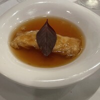 個室中華 頤和園 溜池山王店 - 