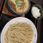 つけ麺 丸和  - 台湾つけ麺