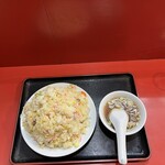 大吉 - チャーハン大盛・平面