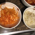 朝鮮飯店 - 辛いネギと塩だれネギ