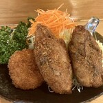 とんかつ一幸 - ひれかつ一貫と牡蠣2貫
      
      ※ とんかつ一幸さんから許可を得て、写真をいただきました…m(_ _)m