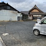 美富士食堂 - 駐車場。