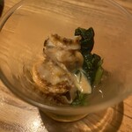 お通しはホタテ