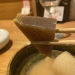 炭と地酒とたしなみワイン Kai本店 醸す - 小ぶりなこんにゃく