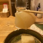 炭と地酒とたしなみワイン Kai本店 醸す - 大根は煮込みが足りず硬かった、この日唯一残念な一品