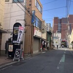 ナベちゃんの 元祖阿久沢焼きそば - スズラン南側