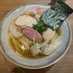 ジャパニーズ ラーメン 五感 - 