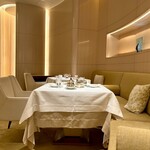 ロオジエ - 店内