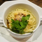 Huang'S Maruyama - 台湾混ぜ麺