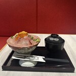 肉ドレス酒場 - 