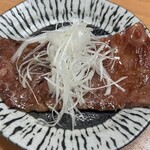 Onikuyasan No Yakiniku Maruyasu - 岩手水沢牛のサーロイン
                      佐々木譲、37ヶ月