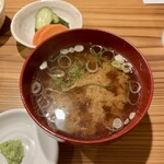 しんのすけ - みそ汁、ぬかづけ