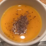 ハカタホタル - お通し〜かぼちゃとトリュフの茶碗蒸し550円
