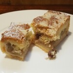 キッチン ブルー グローブ - パイ生地のアップルケーキ！