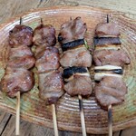 大衆割烹 うたり - 鶏ハツ、カシラ