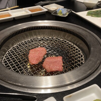 焼肉専科 肉の切り方 日本橋本店 - 
