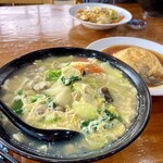 龍華 - 海鮮抻麺  1,078円