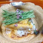 森ふじ - 鰻丼　コンフィ仕上げの鰻にわさび黄身と芽葱をのせてみたらしみたいなタレで