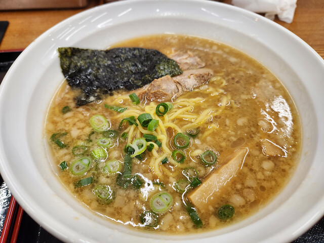 ラーメン はっちゃき 松本店 - 島内/ラーメン | 食べログ