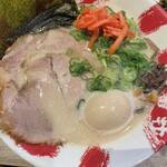 熟成豚骨ラーメン専門 一番軒 - 