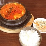 韓国料理 チェゴヤ - スンドゥブチゲとチーズの相性が思いの外良かった！