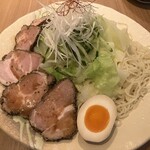 Hiroshimatsukemem buchiuma - つけ麺（1.5玉）増しトッピングチャーシュー￥100接写