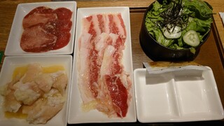 Yakiniku Raiku - 