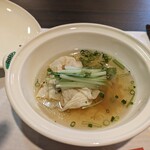 Kyoufuu Oden To Shunsai Jigajisan - 湯葉のおでん しっかりした湯葉がとても美味しかったです お出汁で付け合せのお野菜までめちゃウマなってます