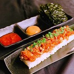 Beautiful Sushi yukke sushi