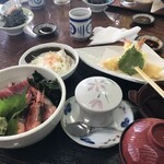 魚庄 糸島 大原店 - 