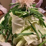 もつ鍋 焼き肉 岩見 - 