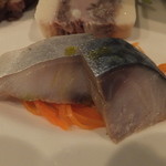 ワインレストラン ドミナス - 〆さばとにんじん