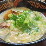 にんにくラーメン 幸ちゃん - にんにくラーメン（豚骨醤油）