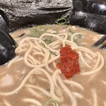 豚骨醤油 三輪 - 