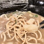 豚骨醤油 三輪 - 