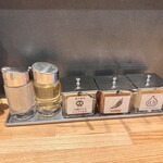 豚骨醤油 三輪 - 