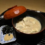 富小路 やま岸 - 【先付け】:フグの白味噌粥